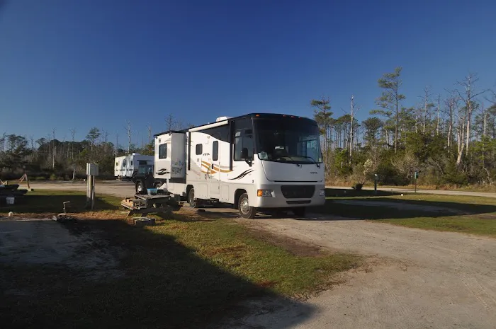 Cedar Creek Campground Marina Picture 2