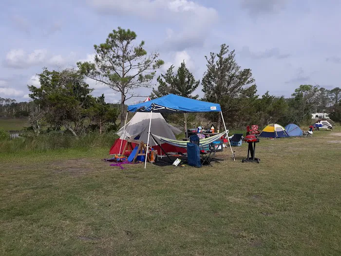 Cedar Creek Campground Marina Picture 6