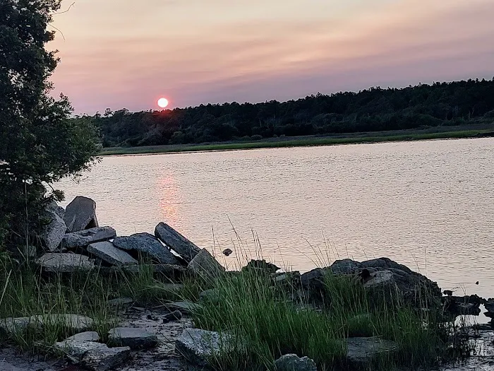 Onslow Beach Reservation Office Picture 8