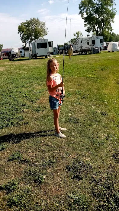 Paradise Acres Campgrounds and Marina Picture 7