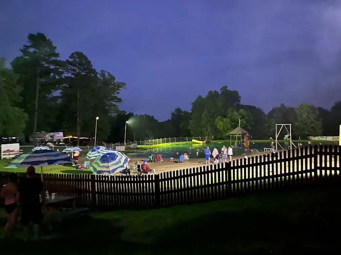 Shady Pines Campgrounds Picture 7