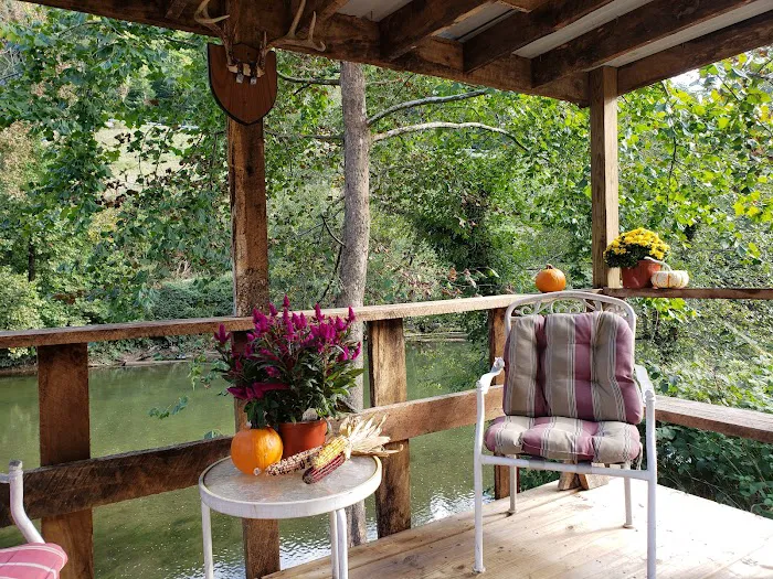 Katie's Kove Picture 10