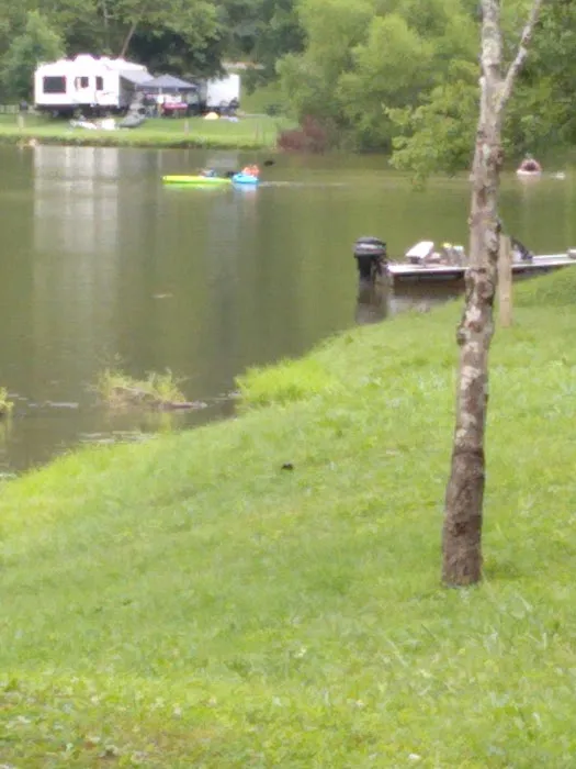 East Lynn Lake Campgrounds Picture 3