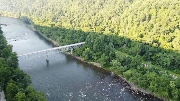 Stone Cliff Campground Picture 8