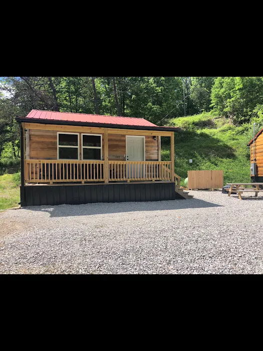 Williams Creek Cabins Picture 8