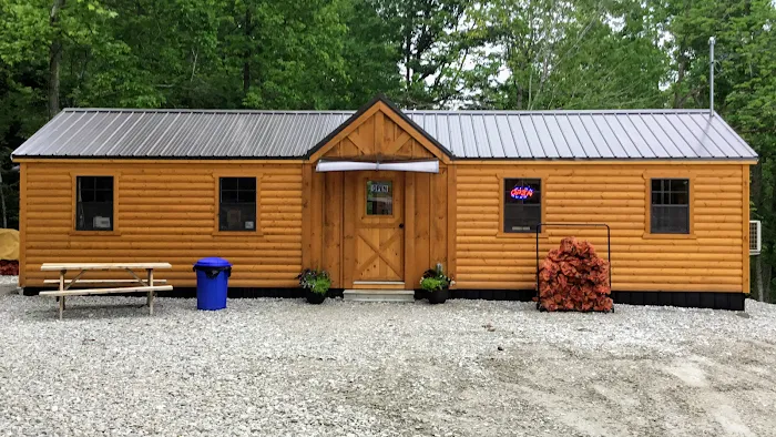 Williams Creek Cabins Picture 9