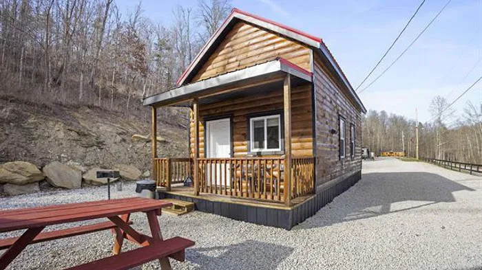 Williams Creek Cabins Picture 2