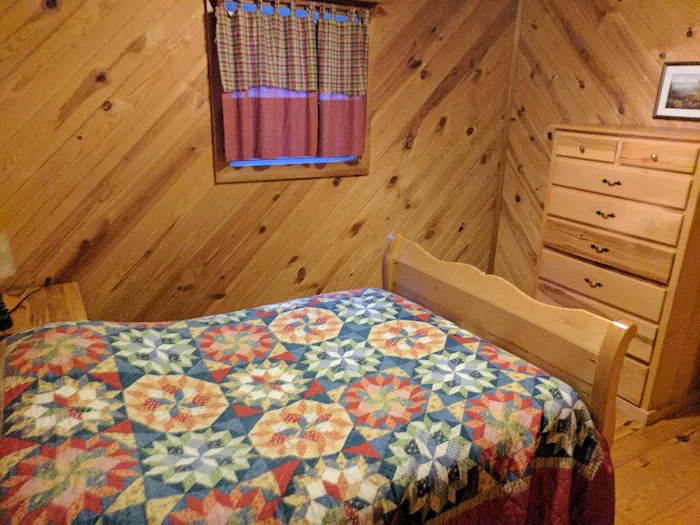 Creekside Cabins & RV Park Picture 6