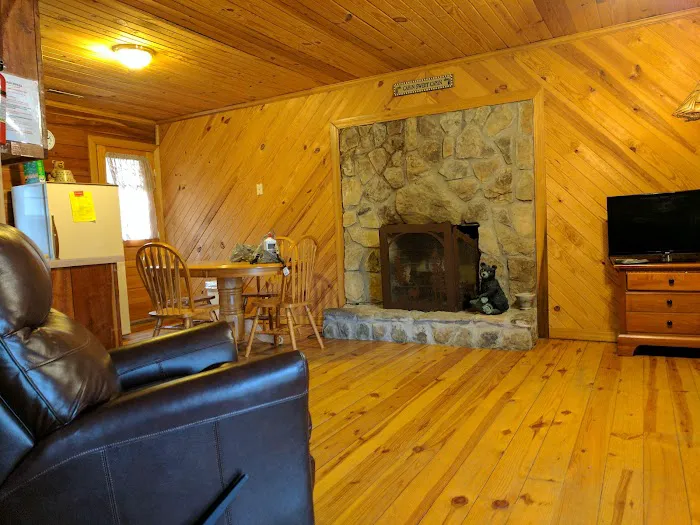 Creekside Cabins & RV Park Picture 1