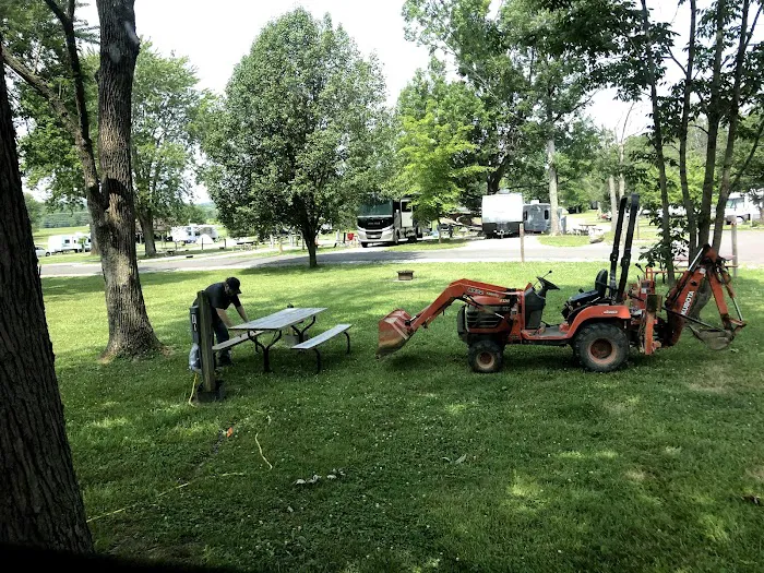 Sun Valley Campground Picture 3