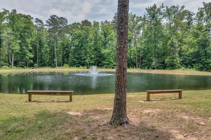 Zooland Family Campground Picture 9