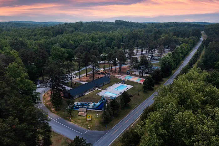 Zooland Family Campground Picture 2