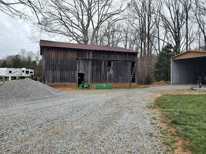 Salem Breeze RV Park Picture 6