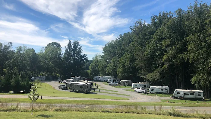 Byrd's Branch Campground and Country Store Picture 6