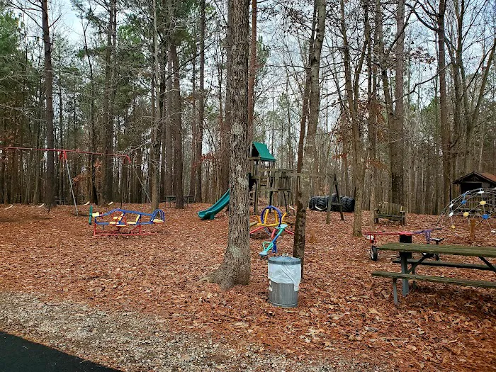 Cross Winds Family Campground Picture 5