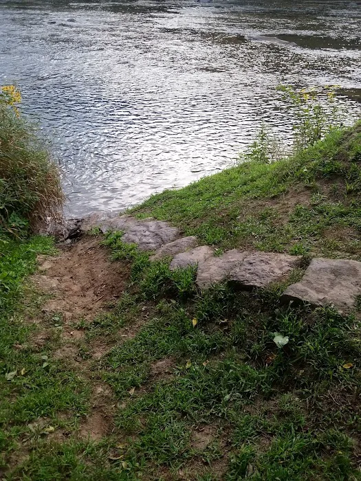 Prathers Creek Campground (Paddle In Only) Picture 5
