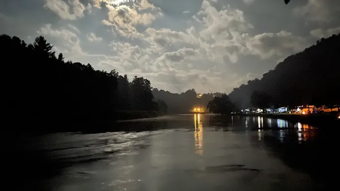 Twin Rivers Campground Picture 2