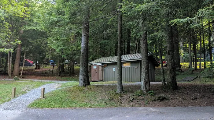 Hurricane Campground Picture 4