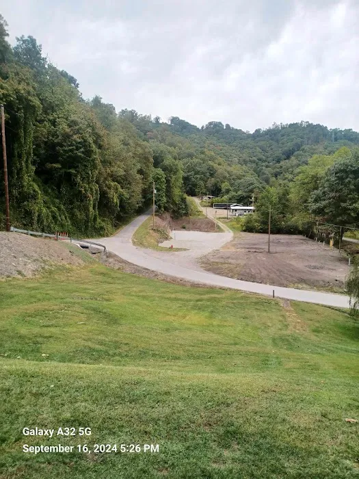 Elkhorn Creek Campground Picture 2