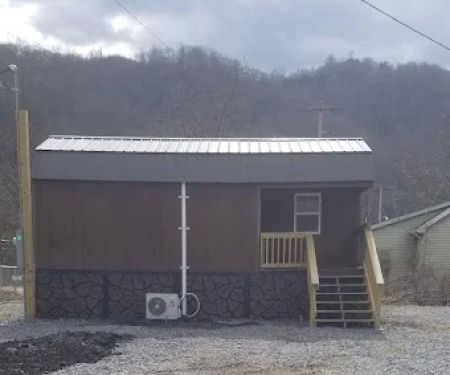 Trails & Tales Mountain Cabins