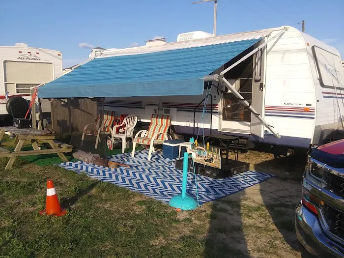 Surf City Family Campground Picture 9
