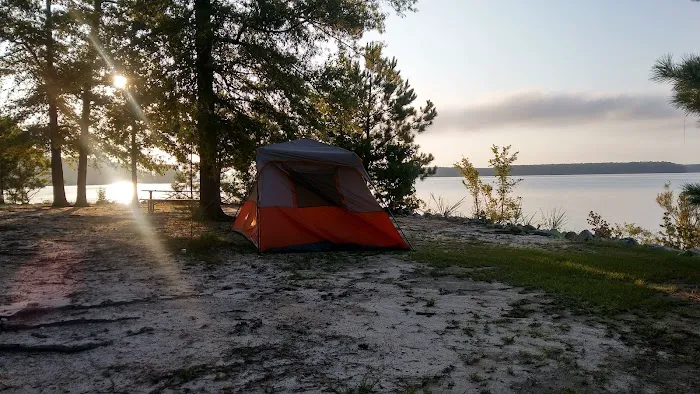 Henderson Point Campground Picture 7