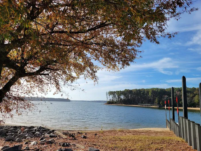 Henderson Point Campground Picture 4