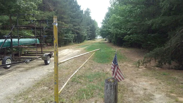 UNC Faculty Campground at Kerr Lake Picture 10
