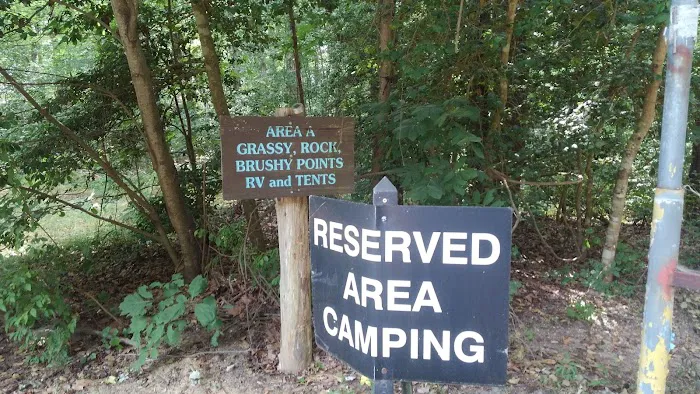 UNC Faculty Campground at Kerr Lake Picture 9