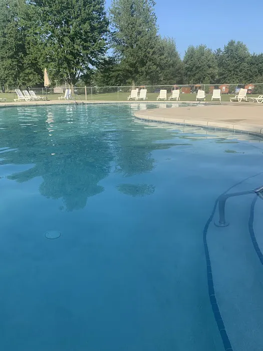 Adventure Bound Camping Resorts - Pleasant View Picture 1