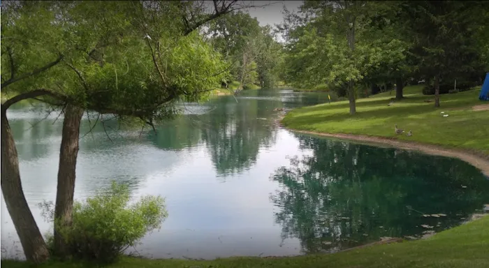 Adventure Bound Camping Resorts - Pleasant View Picture 8