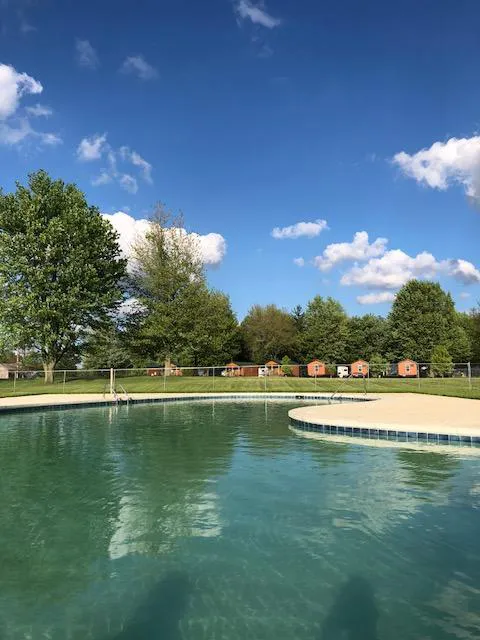 Adventure Bound Camping Resorts - Pleasant View Picture 3