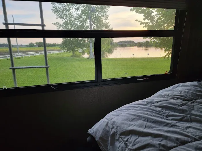 Twin Lakes Park Picture 1