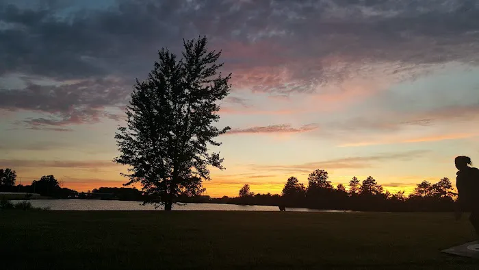 Twin Lakes Park Picture 7