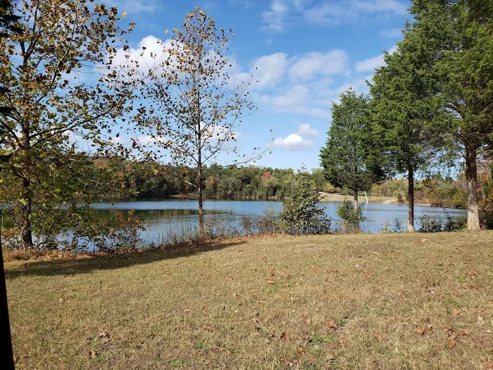 Mineral Springs Lake Resort Picture 6