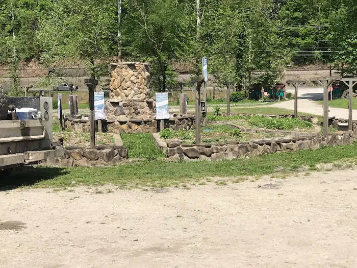 Paradise Island of Christian, WV Picture 6