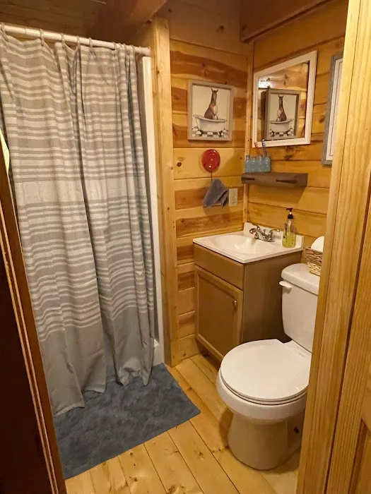 Hillbilly Heaven Campground Picture 5