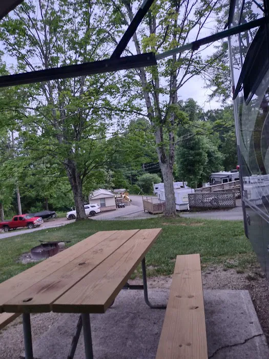 Shady Trails Family Campground Picture 8