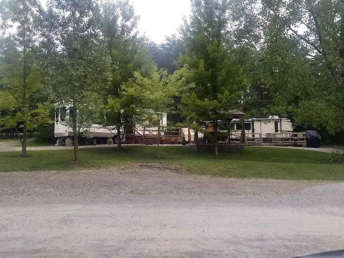 Shady Trails Family Campground Picture 2