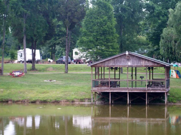 Golden Pond Campground Picture 4