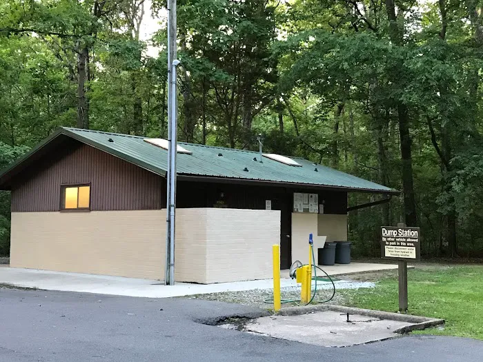Dan Nicholas Park Campground Picture 10