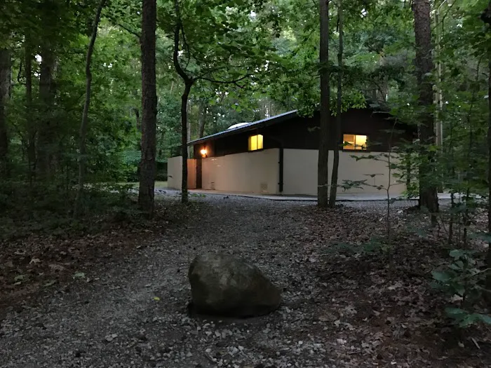 Dan Nicholas Park Campground Picture 9