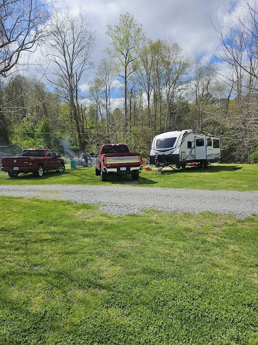 Sandy Creek Family Campground Picture 5