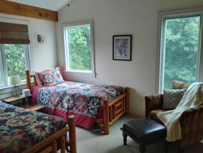 Hidden Hollow Cabin Picture 2