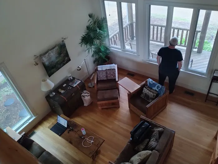 Hidden Hollow Cabin Picture 5