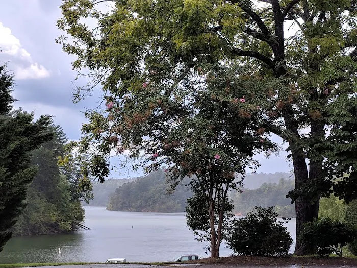 Dam Site Shelter Picture 7