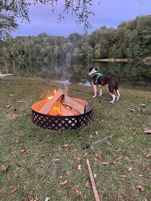 Lake Lookout Campground Picture 6