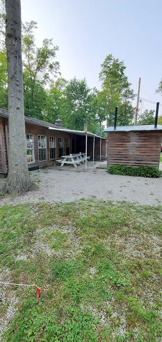 Twin Acres Campground Picture 3