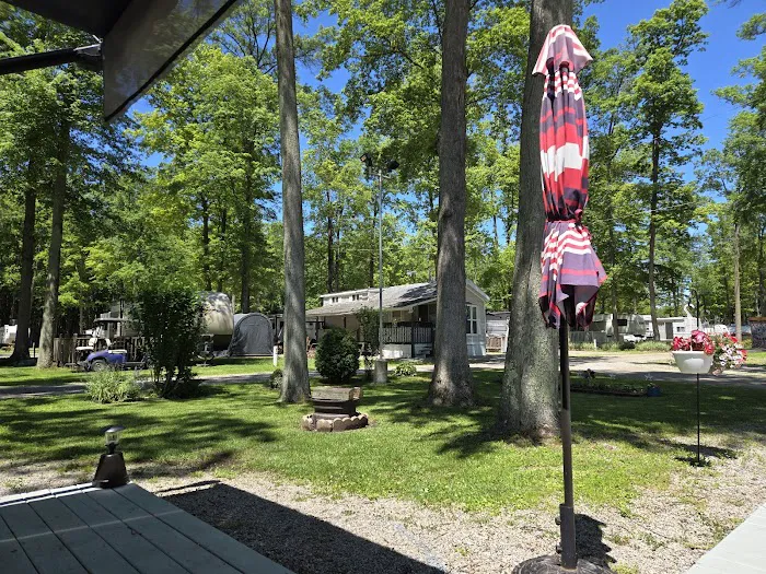 Twin Acres Campground Picture 9