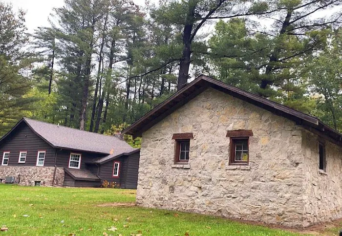 Caretaker's Cottage Picture 2